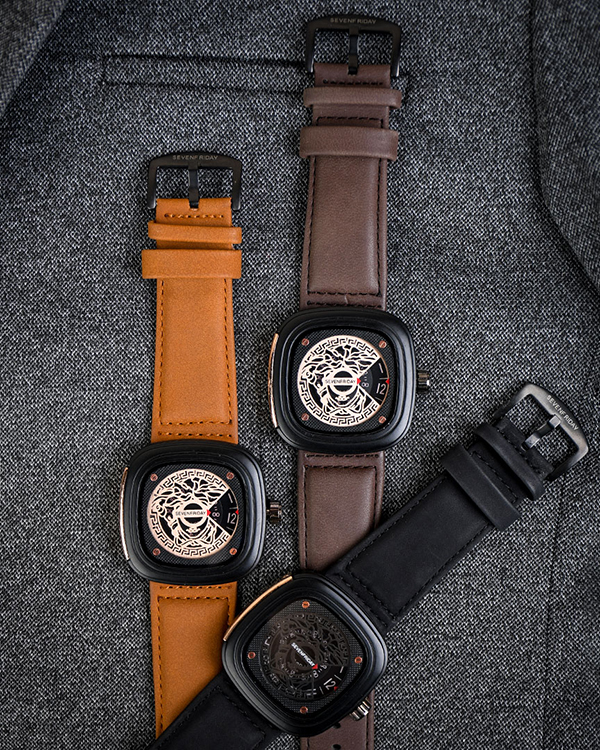 ساعت صفحه مربعی عقربه‌ای مردانه sevenfriday طرح Versace مدل 3722
