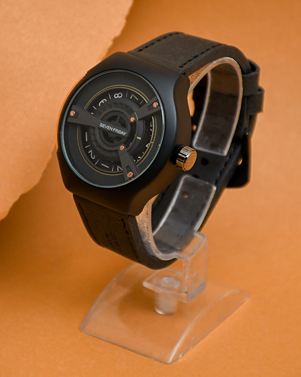 ساعت صفحه گرد عقربه‌ای مردانه sevenfridayطرح Ratio مدل 3723