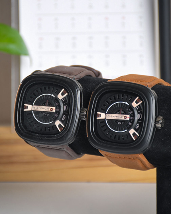 ساعت صفحه مربعی عقربه‌ای مردانه sevenfriday طرح rinaldمدل 3727