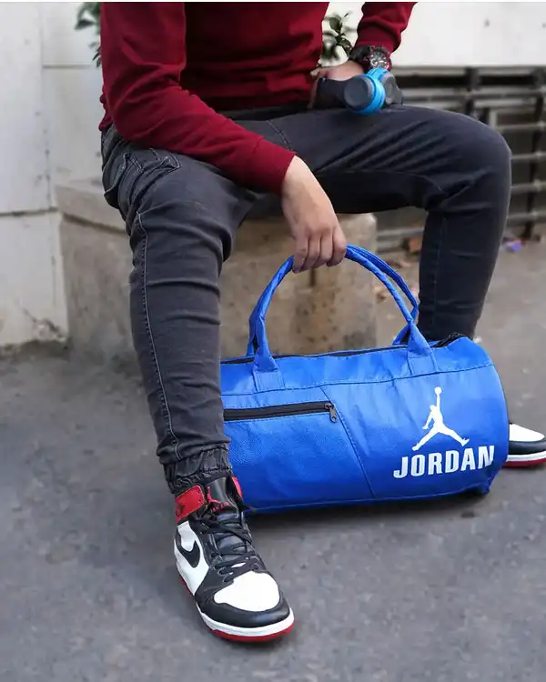 کیف ورزشی JORDAN مدل J72