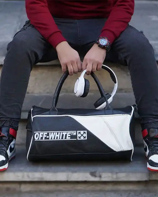کیف ورزشی OFF WHITE مدل F90