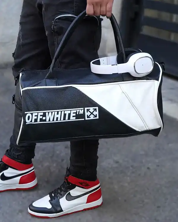 کیف ورزشی OFF WHITE مدل F90