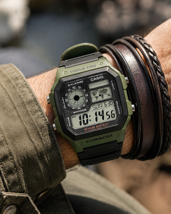ساعت مردانه Casio World time بند برزنتی